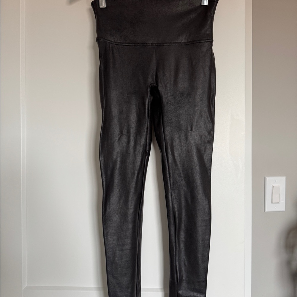 Petite Spanx Black Faux Leather Leggings